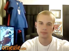 Let me get my hot young ass on Omegle so I can jerk this dick