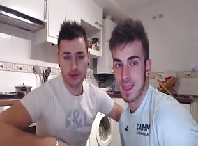 Sucking big meat in the kitchen