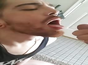 Feeding time!