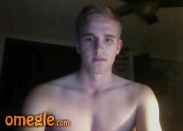 cam1303 cute blonde guy