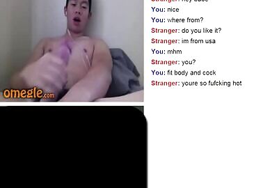 cam1468 hot asian cums hard
