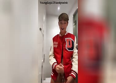 Incredibly handsome twink jerking off