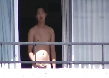 4My Neighbor like to show off part 3