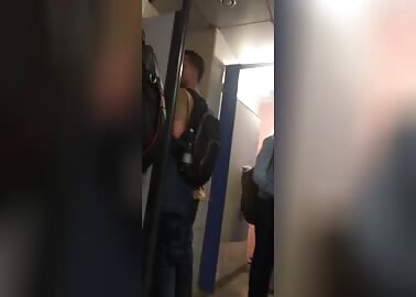 VOYEUR FINDS 3 (298)
