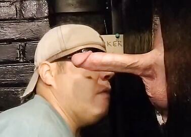 FAVORITE HUGE 9 INCH COCK RETURNS