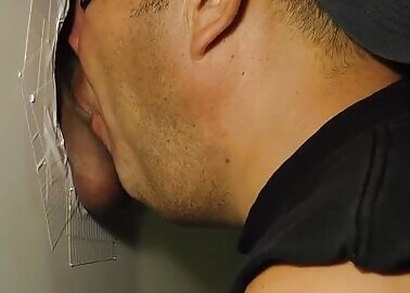 ORLANDO--HUNG UNCUT LATIN FAN XTube Porn Video from hoovermo