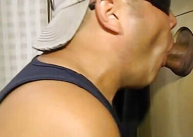 SAN DIEGO -- SUCKING A TOURIST FROM ARIZONA--BIG COCK!!