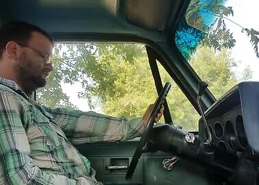 Truck bator
