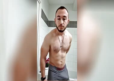 The great and exhibitionist Gabriel