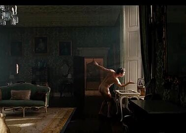Sexy Irish fucker dances naked throughout his mansion