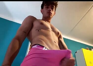 rippedhotguy