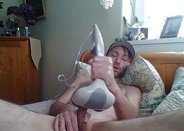 Vibrate the penis man