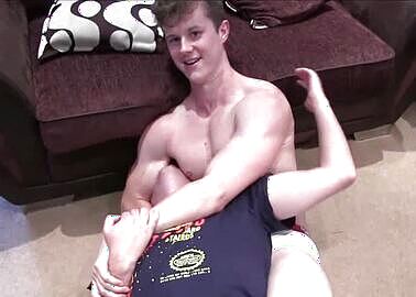 Forced armpits