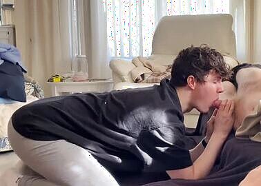 They Love Sucking a Cock