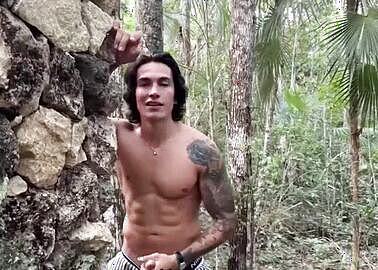 sexybrad onedaddy