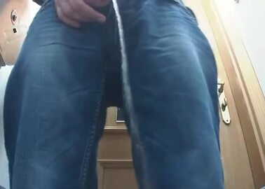 Pissing