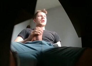 Big cock squirt all his cum 3