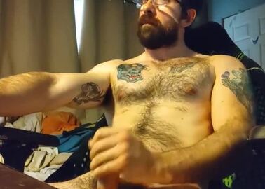Tattooed Jacker Squirts A Load On His Hairy Belly