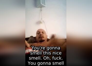 hott daddy sniffer