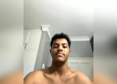 Alex 20yo from Kenya