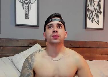 Hot Latino Guy Stroking His Uncut Meat on Cam