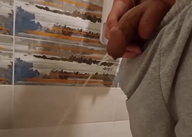 Pissing
