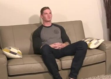 str8guy shows off