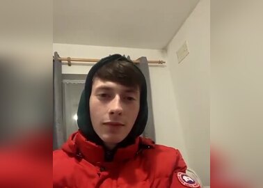 Noah 22yo from Ireland