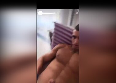 italian moroccan guy jerking off