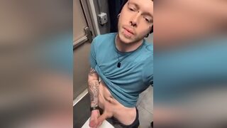 DaddyKickDomn