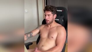 Hunky Guy Cumshot