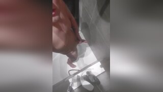 shower cum