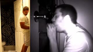 Drunk guy gets sucked at the gloryhole
