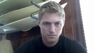 Hot stud cums