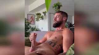 Sexy guy shoot his cum
