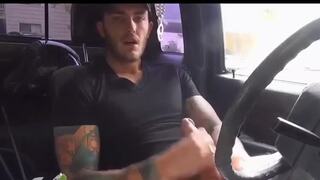Jerk off in car