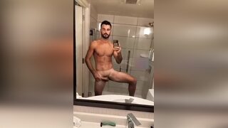 Tennis player jerks off