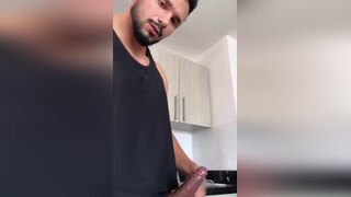 Hot sexy dude jerkin