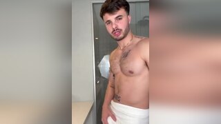 Str8 Guy Performing