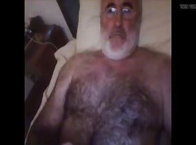 Hairy Grandpa Cums On am