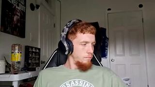 Red Head Guy With Red Pubes Jerking off on Cam