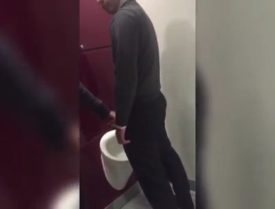 Making friends in the bathroom