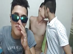 3 twinks enter, 2 twinks fuck